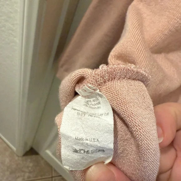 Pinup Couture EUC light pink sweater Large - Picture 3 of 3